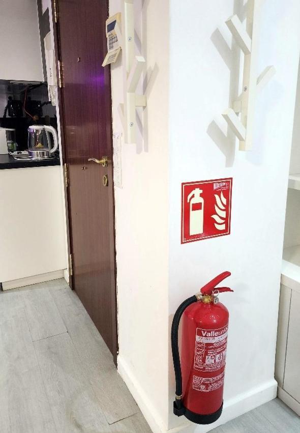Apartamento Centro Rambla Alicante A Exteriör bild